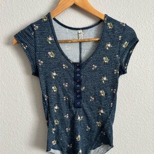 Floral Navy Top
